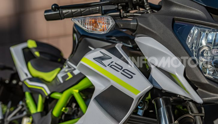 Kawasaki Z125 MY 2019: caratteristiche, opinioni e prezzo - Foto 12 di 43