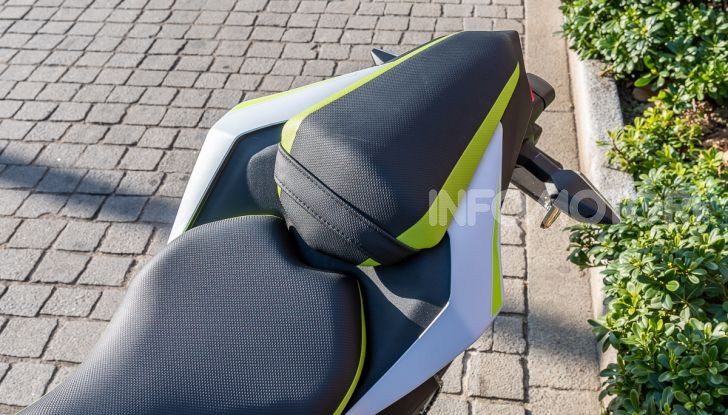 Kawasaki Z125 MY 2019: caratteristiche, opinioni e prezzo - Foto 15 di 43