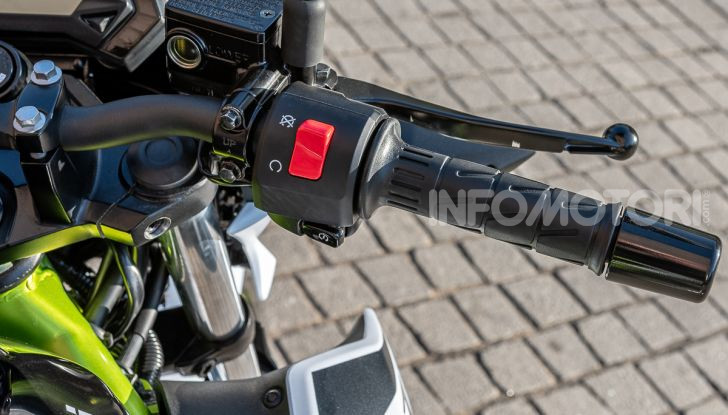 Kawasaki Z125 MY 2019: caratteristiche, opinioni e prezzo - Foto 18 di 43