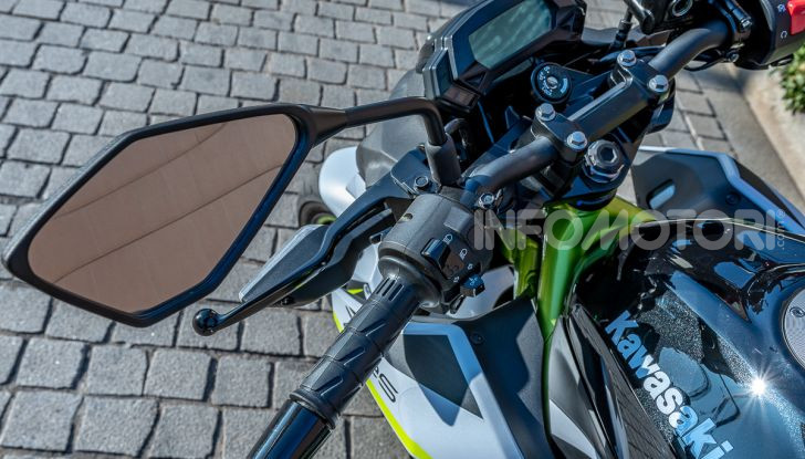 Kawasaki Z125 MY 2019: caratteristiche, opinioni e prezzo - Foto 19 di 43