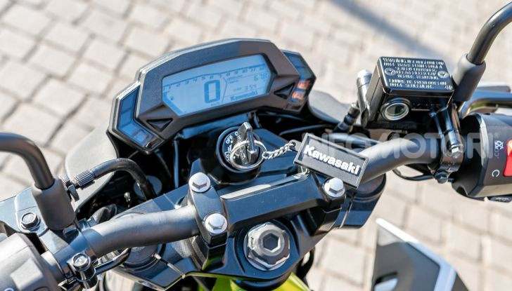 Kawasaki Z125 MY 2019: caratteristiche, opinioni e prezzo - Foto 20 di 43