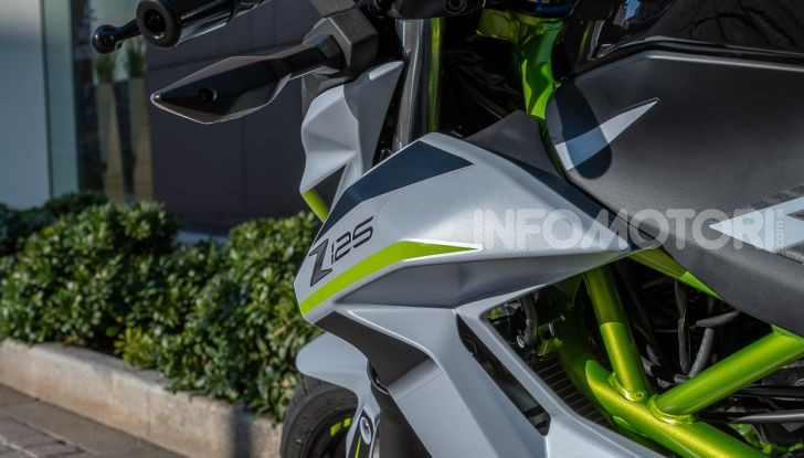 Kawasaki Z125 MY 2019: caratteristiche, opinioni e prezzo - Foto 24 di 43