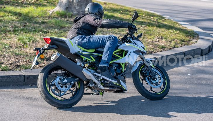 Kawasaki Z125 MY 2019: caratteristiche, opinioni e prezzo - Foto 40 di 43