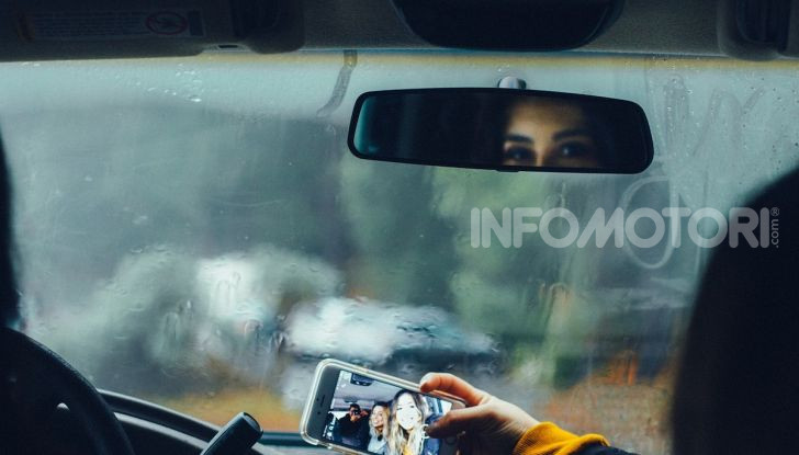 Mal d’auto: rimedi alla cinetosi e alla nausea in macchina - Foto 2 di 9