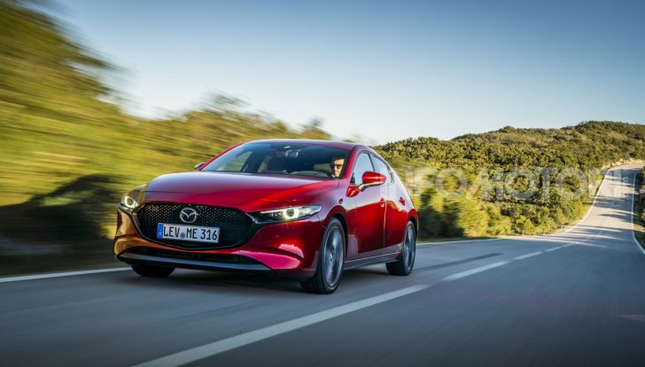 [VIDEO] Nuova Mazda3 2019: prova su strada della berlina giapponese - Foto 3 di 22