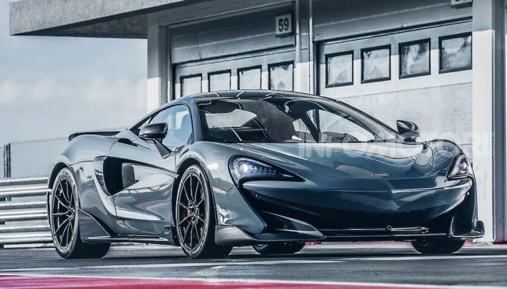 VIDEO: Ferrari 488 Pista contro Porsche GT3 RS e McLaren 600LT - Foto 12 di 13