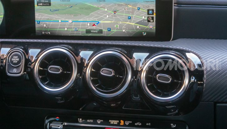 Prova Mercedes Classe A 180 d: caratteristiche, opinioni e prezzi - Foto 17 di 57