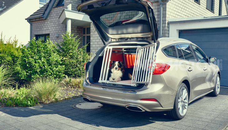 Nuova Ford Focus wagon, sicura per uomini e animali - Foto 1 di 7
