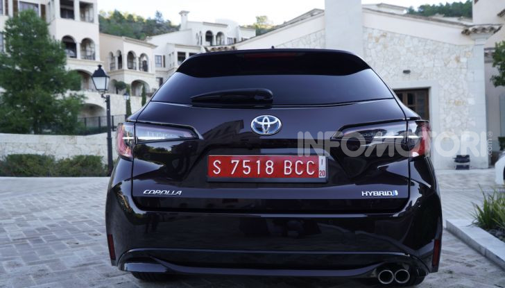 Nuova Toyota Corolla motori, prezzi e prova su strada - Foto 14 di 17