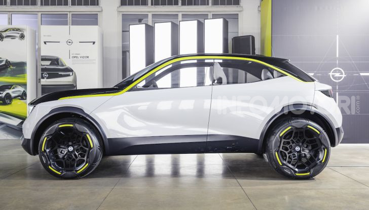 Opel GT X Experimental, il futuro secondo Opel - Foto 2 di 19