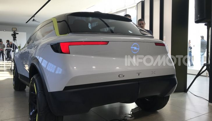 Opel GT X Experimental, il futuro secondo Opel - Foto 3 di 19