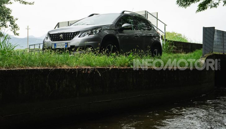 Prova nuova Peugeot 2008: il 110CV a benzina per correre in città - Foto 2 di 25