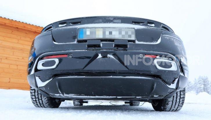 Porsche Taycan, questo il nome della 100% elettrica Mission E - Foto 26 di 38