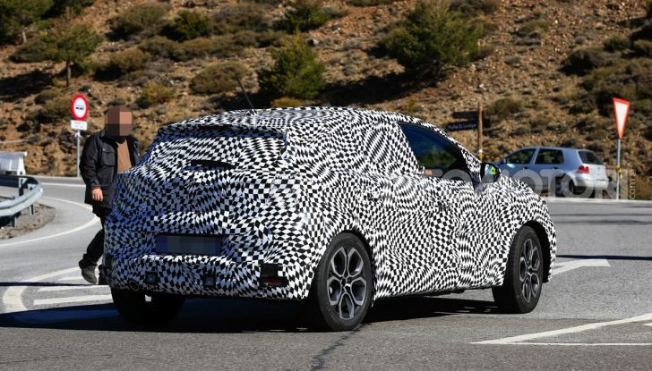 Renault Captur 2020: il Crossover francese più aggressivo e Tech - Foto 7 di 10