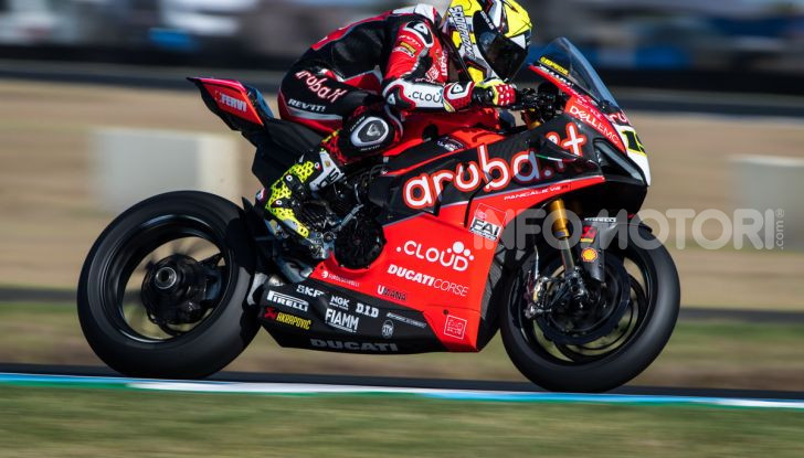 SBK 2019, Phillip Island: Ducati Panigale V4R e Bautista sul tetto del mondo - Foto 1 di 16