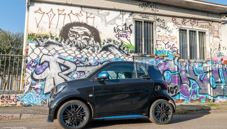 Prova Smart EQ fortwo: tutti i pregi della Smart con i vantaggi dell’elettrico - Foto 5 di 53