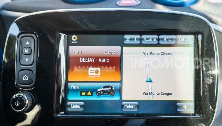 Prova Smart EQ fortwo: tutti i pregi della Smart con i vantaggi dell’elettrico - Foto 34 di 53