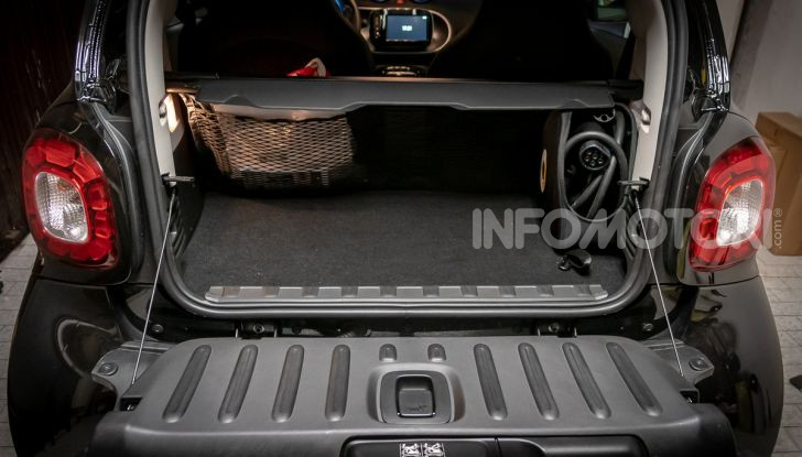 Prova Smart EQ fortwo: tutti i pregi della Smart con i vantaggi dell’elettrico - Foto 44 di 53