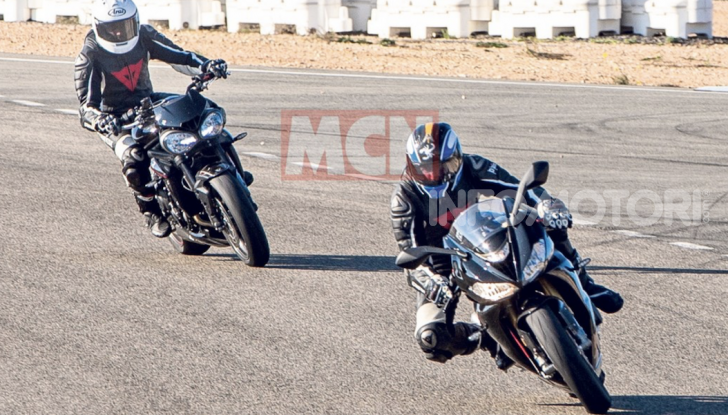 Triumph Daytona 765 2020: la sportiva di Hinckley torna con la MotoGP - Foto 1 di 3
