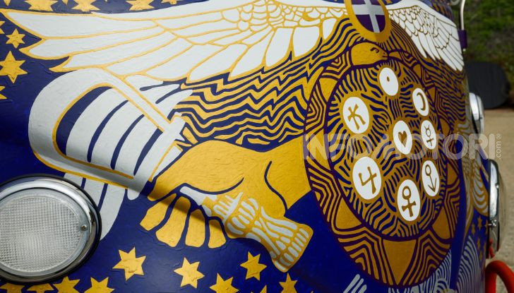 Volkswagen Bulli Light, replica dell’icona di Woodstock - Foto 15 di 20