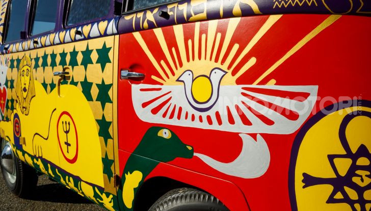 Volkswagen Bulli Light, replica dell’icona di Woodstock - Foto 20 di 20