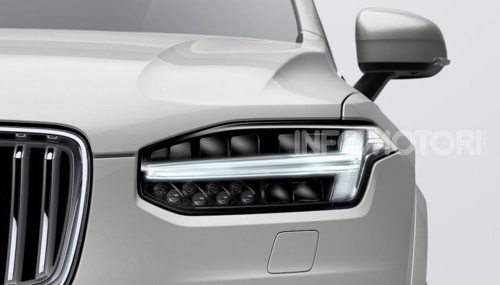 Volvo XC90: il SUV svedese è tutto nuovo - Foto 22 di 30