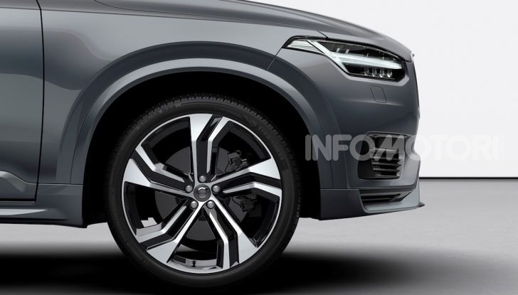 Volvo XC90: il SUV svedese è tutto nuovo - Foto 24 di 30
