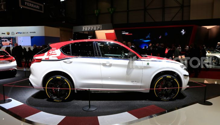 Alfa Romeo Giulia Quadrifoglio e Stelvio Quadrifoglio: nuove serie speciali “Alfa Romeo Racing” - Foto 15 di 18
