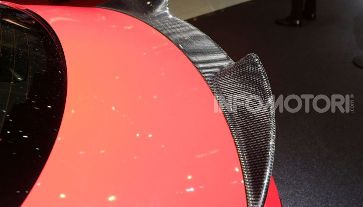 Alfa Romeo Giulia Quadrifoglio e Stelvio Quadrifoglio: nuove serie speciali “Alfa Romeo Racing” - Foto 10 di 18