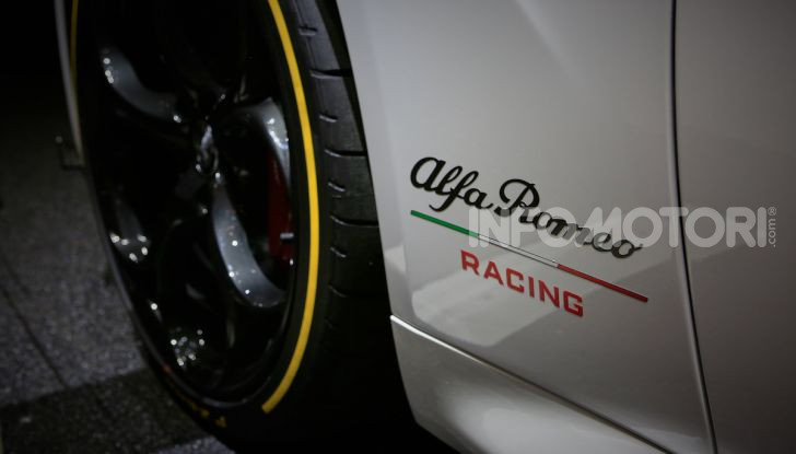 Alfa Romeo Giulia Quadrifoglio e Stelvio Quadrifoglio: nuove serie speciali “Alfa Romeo Racing” - Foto 11 di 18