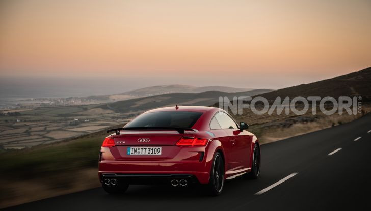 Nuova Audi TTS: ancora più sportiva - Foto 26 di 30