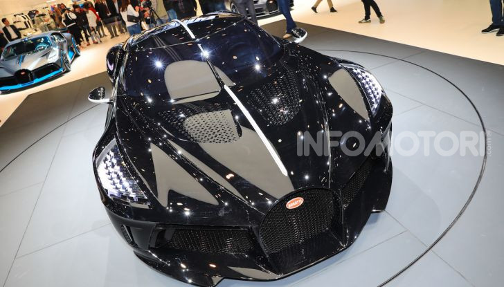 Bugatti La Voiture Noire: supercar da 11 milioni di euro - Foto 19 di 32