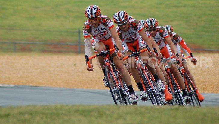 De Bertoldi: ciclisti solo con casco, assicurazione e targa - Foto 4 di 13