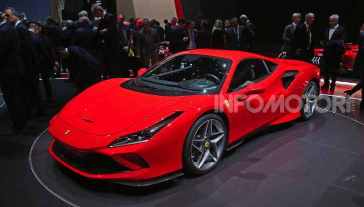 Ferrari F8 Tributo, berlinetta a motore centrale-posteriore - Foto 8 di 20