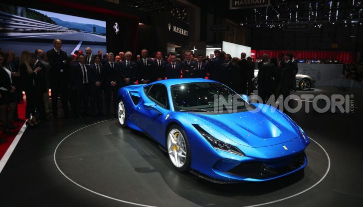 Ferrari F8 Tributo, berlinetta a motore centrale-posteriore - Foto 10 di 20