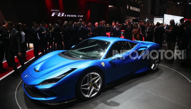 Ferrari F8 Tributo, berlinetta a motore centrale-posteriore - Foto 16 di 20