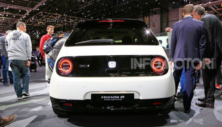 Honda e-Prototype: la nuova auto elettrica giapponese - Foto 4 di 13
