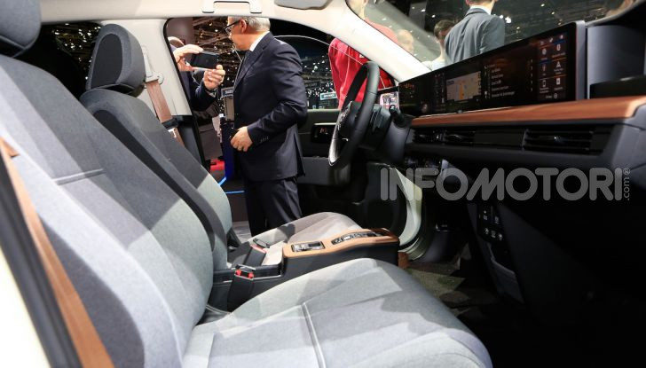 Honda e-Prototype: la nuova auto elettrica giapponese - Foto 10 di 13