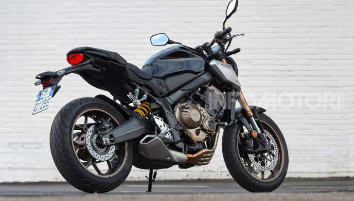 Prova su strada Honda CB650R e CBR650R 2019, caratteristiche, prezzi ed opinioni - Foto 2 di 78