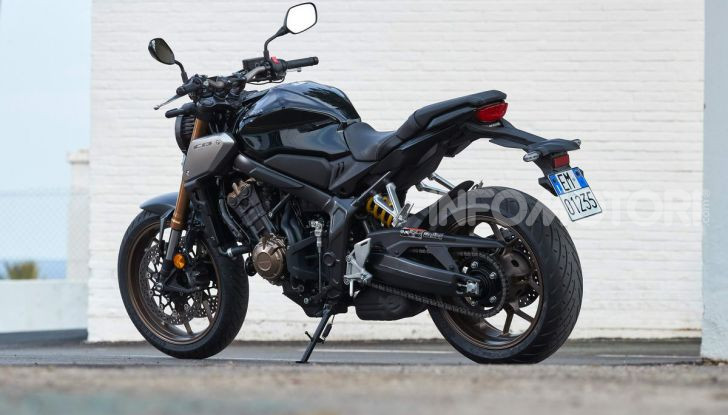 Prova su strada Honda CB650R e CBR650R 2019, caratteristiche, prezzi ed opinioni - Foto 3 di 78