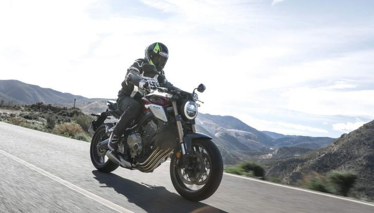 Prova su strada Honda CB650R e CBR650R 2019, caratteristiche, prezzi ed opinioni - Foto 18 di 78