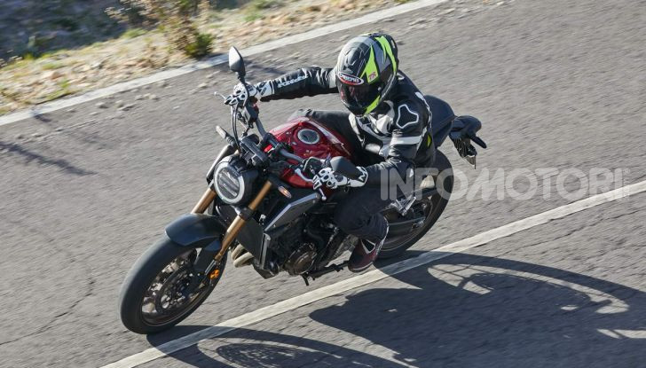 Prova su strada Honda CB650R e CBR650R 2019, caratteristiche, prezzi ed opinioni - Foto 36 di 78