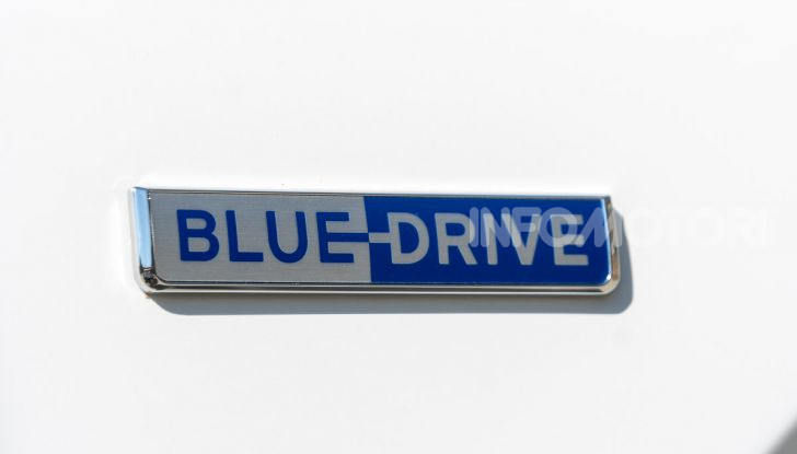 Hyundai Kona Electric: il suo valore residuo cresce del 6,4% - Foto 5 di 46