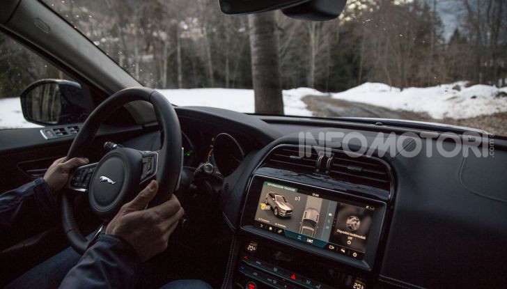 Jaguar F-Pace: tutte le novità della versione 2019 - Foto 28 di 32