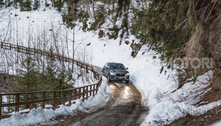 Jaguar F-Pace: tutte le novità della versione 2019 - Foto 31 di 32