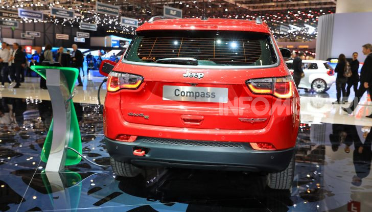 Jeep Compass e Renegade 4Xe: al via le ordinazioni - Foto 12 di 28