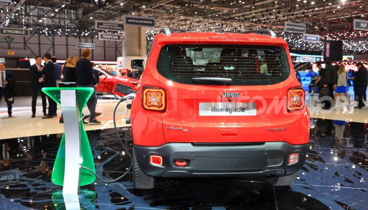 Jeep Compass e Renegade 4Xe: al via le ordinazioni - Foto 27 di 28