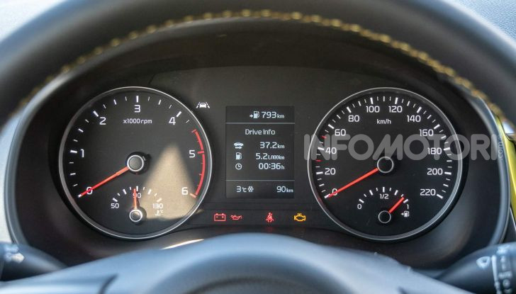 Prova Kia Stonic 1.6 CRDI da 110 CV: il Crossover per tutti! - Foto 12 di 34