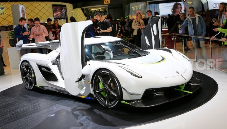 Koenigsegg Jesko, supercar a etanolo da 1.600 CV - Foto 8 di 17