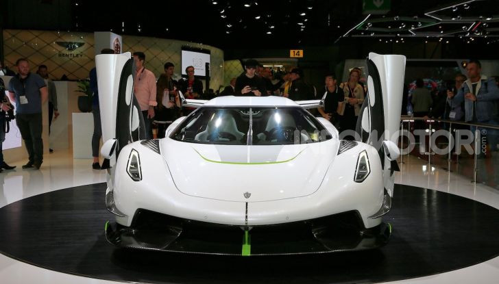 Koenigsegg Jesko, supercar a etanolo da 1.600 CV - Foto 2 di 17